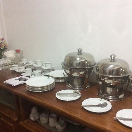 Bed and Breakfast Tealeaf Нувара-Елія Екстер'єр фото
